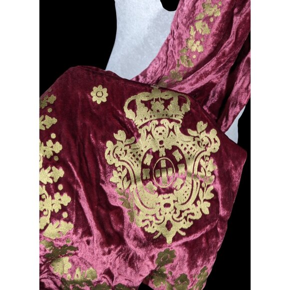 The Met Burgundy And Gold Velvet Royal Crest Scarf - Picture 5 of 13